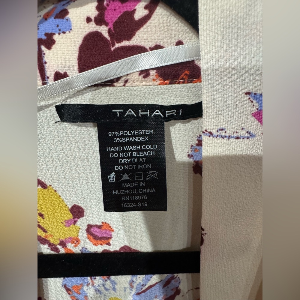 363 // Tahari kimono // OS - Picture 4 of 8